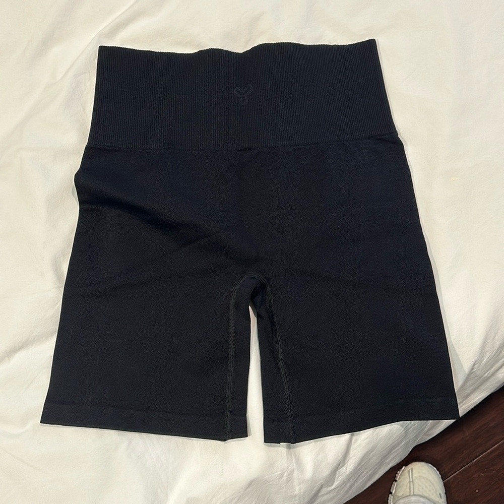 TNA COMPRESSION BIKER SHORT